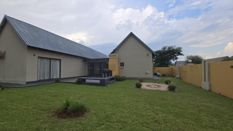 4 Bedroom Property for Sale in Leloko Lifestyle Estate North West